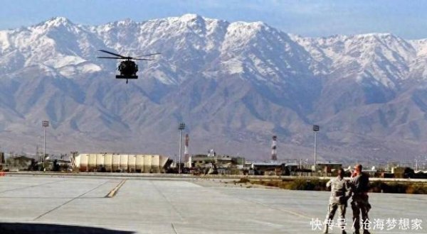 鑫配资 阿富汗硬刚美国，要使馆可以，巴格拉姆基地绝不给